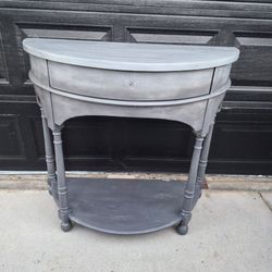 Entrance Table