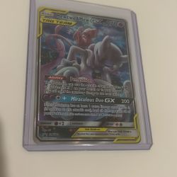 Mewtwo & Mew GX 
