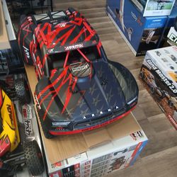 Arrma Mojave BLX 6s special March Madness deal only $550 plus tax cash special deal original price $700