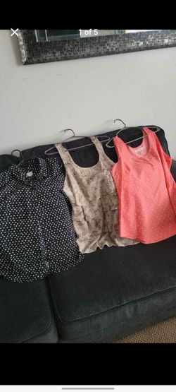 Women's Tops Size XXL ** In Cicero 