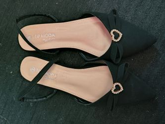 Women's shoes