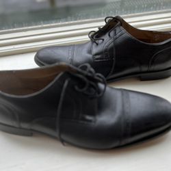 Men’s Florsheim Black Dress Shoes, Size 12