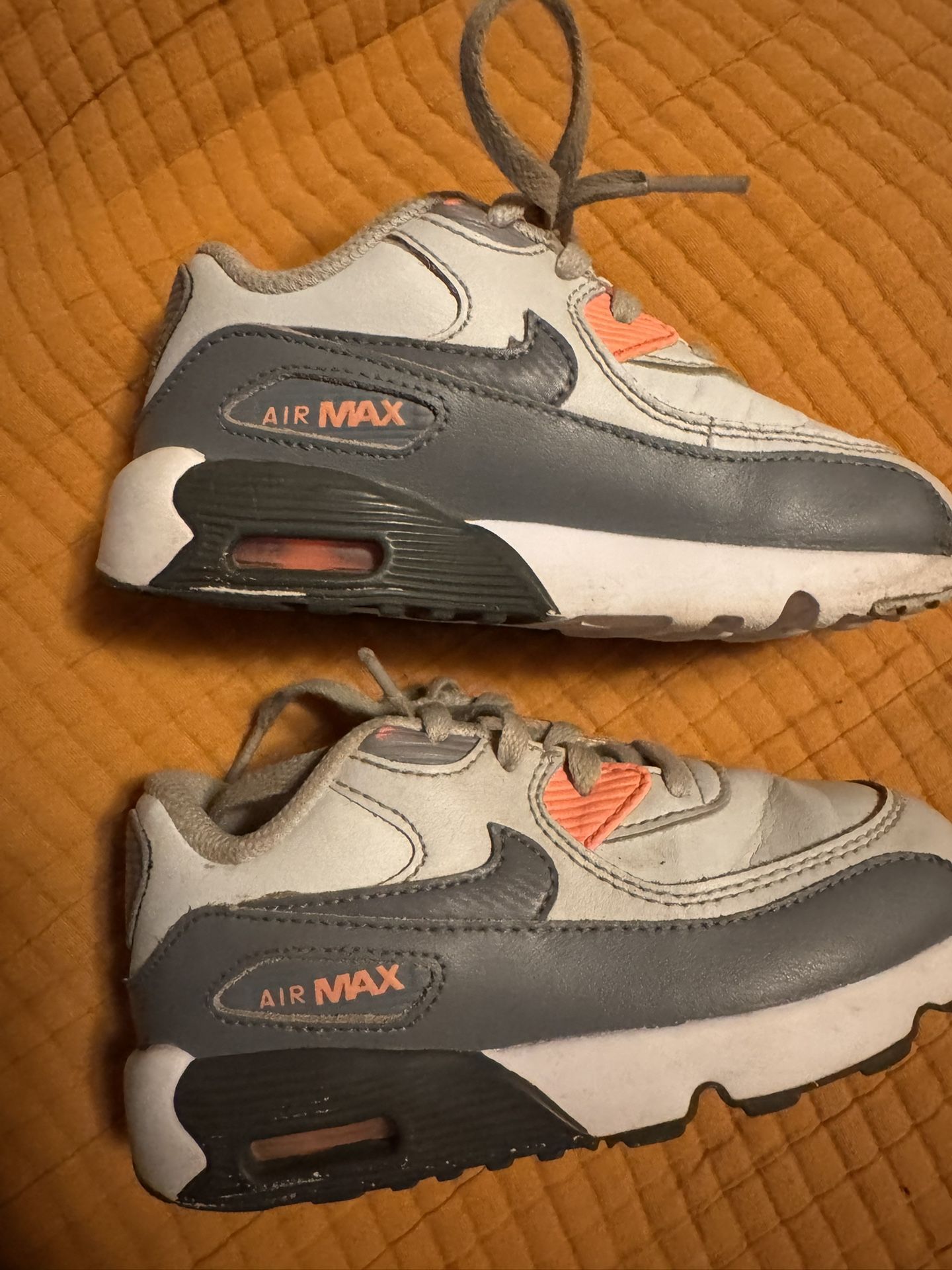 Toddler Size 9 Nike Air Max