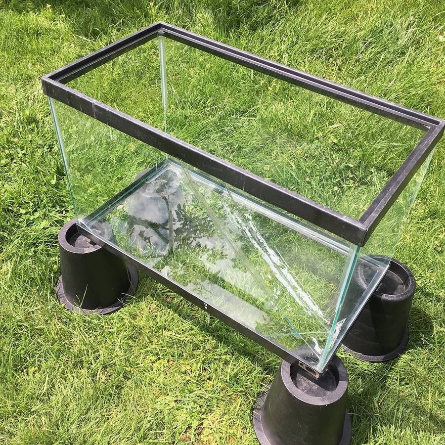 Small Size 20.25"L x 10.5"W x 12.5"H Glass Terrarium Aquarium Fish Tank with cracks