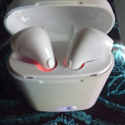 Earbuds Good Condition