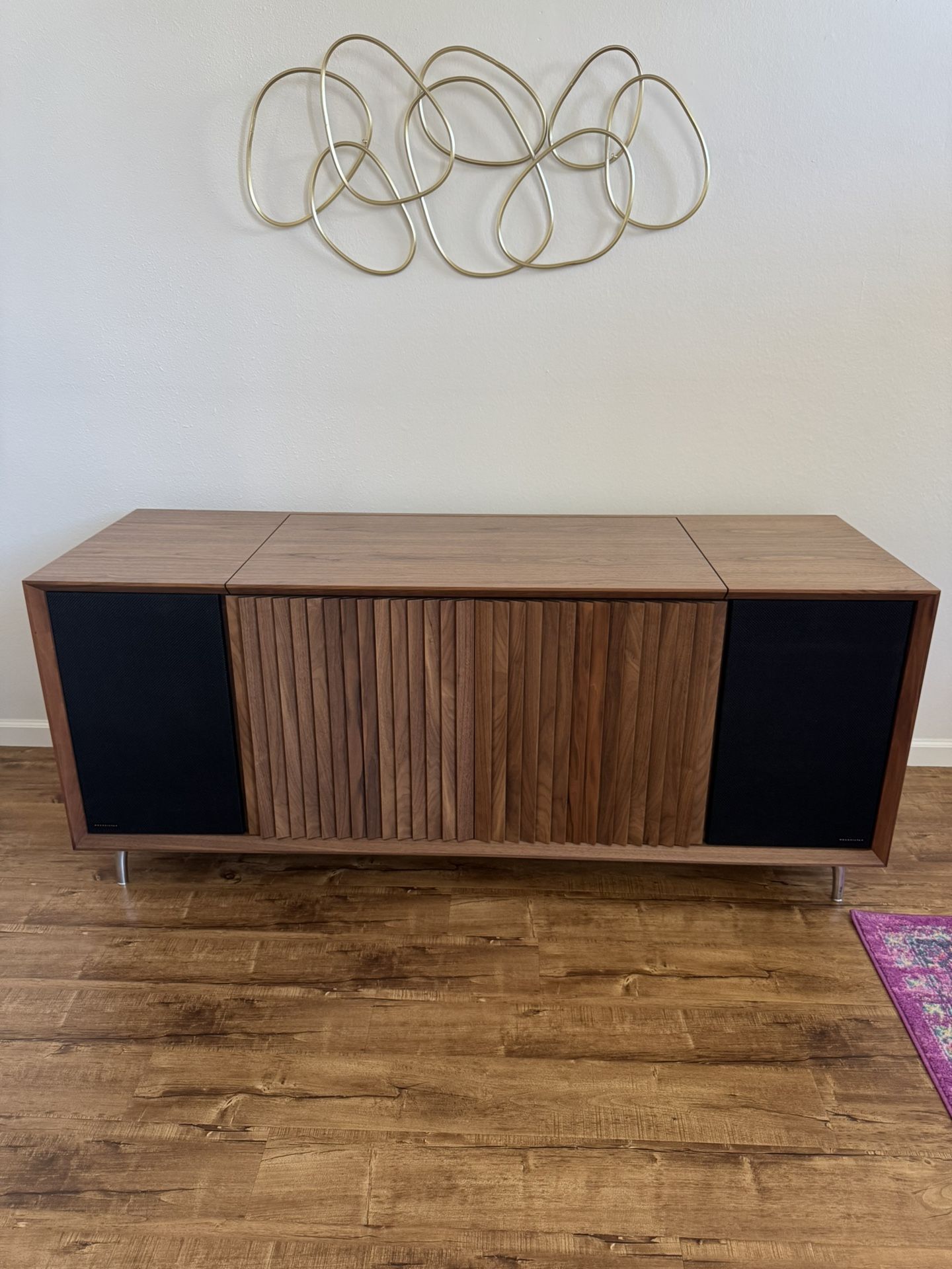 Wrensilva M1 Console