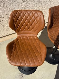 Bar Stools adjustable