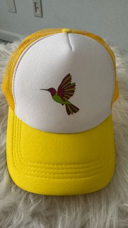 Brandnew men’s hat 🧢. Retail value $49