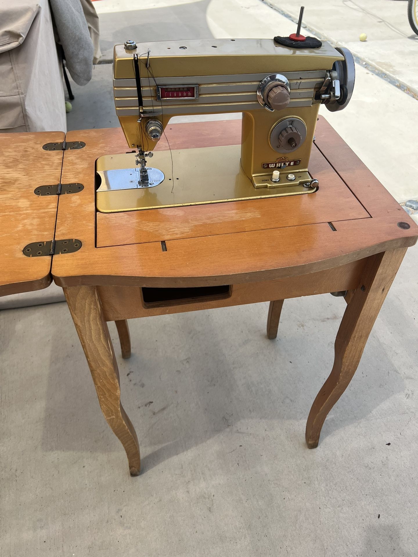 White Sewing Machine