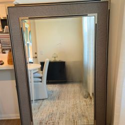  $80 – Large Elegant Mirror (Like New)