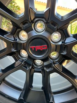 20” Inch OEM Wheels Toyota Tundra/Sequoia & LT275/55R20 BFGoodrich KO2 Tires