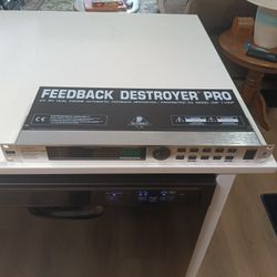Behringer DSP1100P for parts or repair 