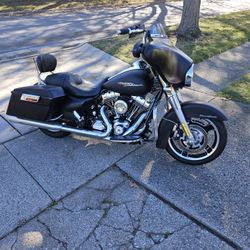 2012 Harley-Davidson Street Glide