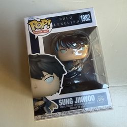 Funko Pop! Solo Leveling Sung Jinwoo GLOW Chase