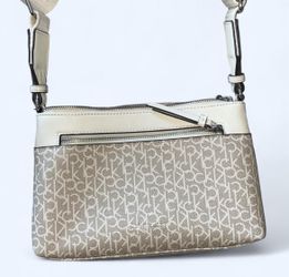 Used!! Tan And Cream Calvin Klein Thick Strap Crossbody 