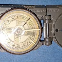 Military Style Compass 