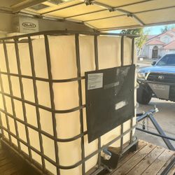 275 Gallon Water Tank tote 