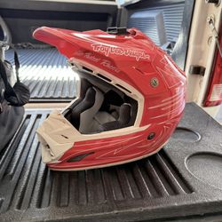 Troy Lee Designs SE3 Helmet SM
