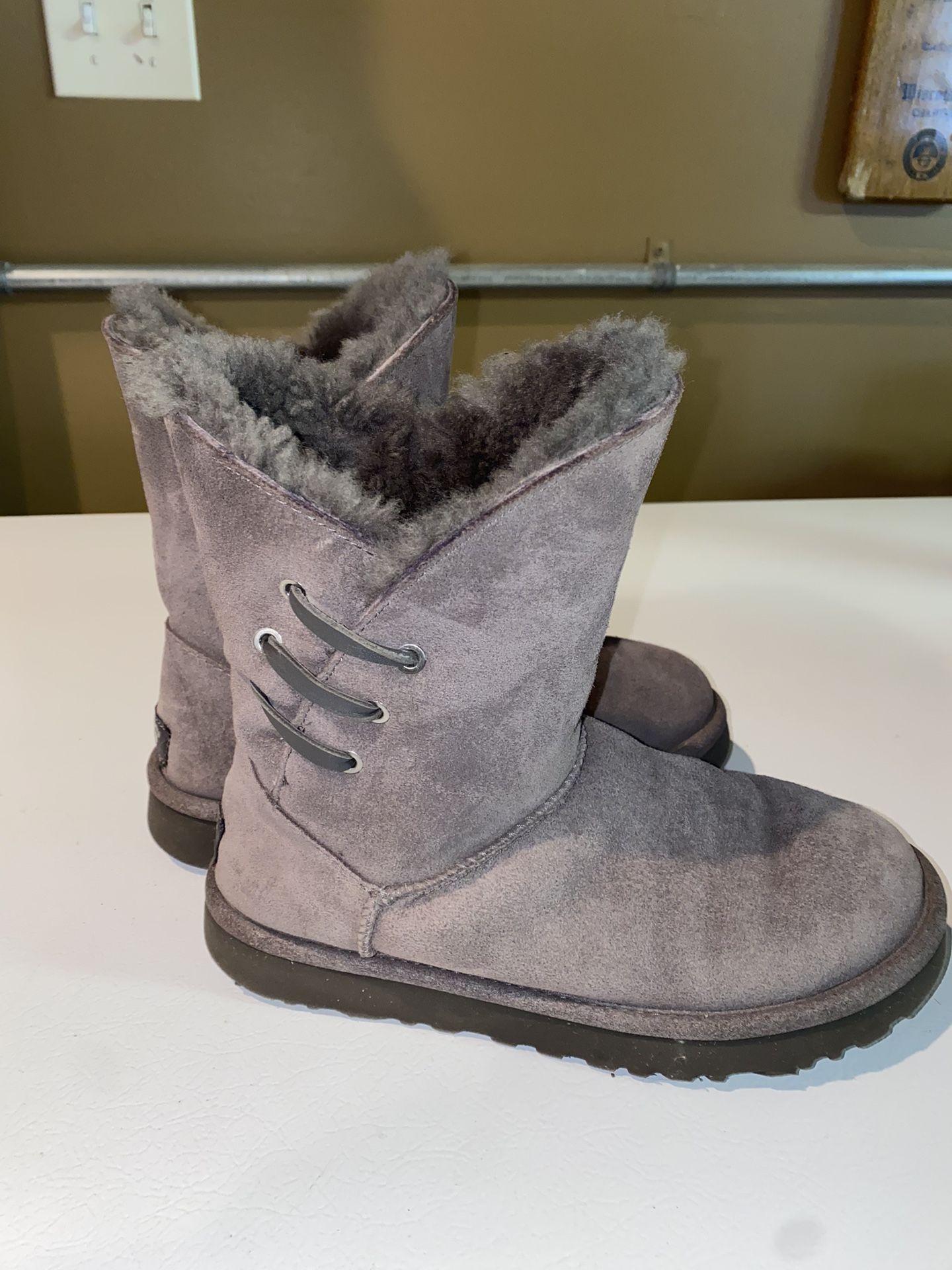 UGG Constantine Charcoal Boots. Size: 7