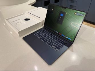 Apple Macbook Air 15-inch M5 chip