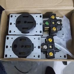 Industrial Grade 50 Amp NEMA 14-50 Receptacle 3.74 x 2.56 x 1.97 In 3 Pole 4 Wire Ground Receptacle Electrical OUTLET 4 PCS