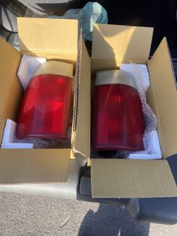 Blazer And Jimmy Tail Lights