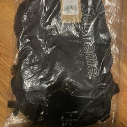 Supreme X TNF Backpack (Brand new)