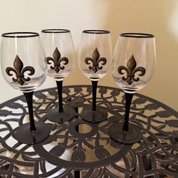 Wine Goblets - Black & Gold Fleur De Lis $20 OBO