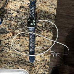 Apple Watch & Charger