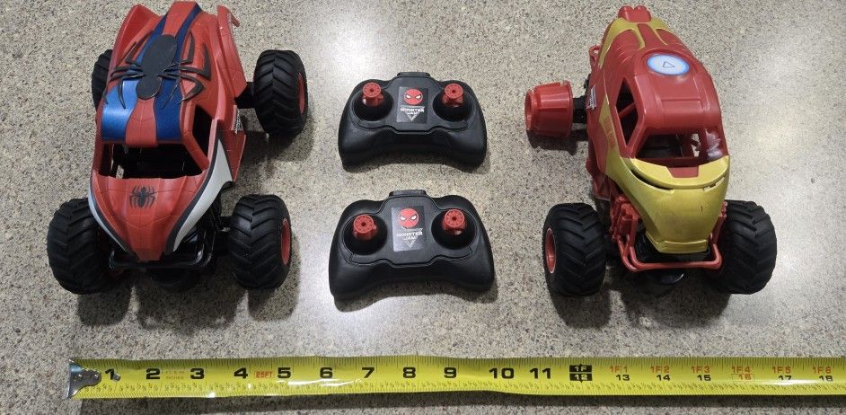 Monster Jam Superhero RC, Marvel Spider-Man and Iron Man - 2-pack
