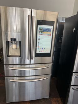 Samsung French Door Refrigerator with Family Hub