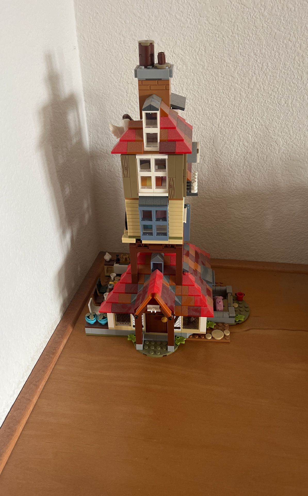 Lego Harry Potter The Burrow