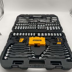 DEWALT Drive Polished Chrome Mechanics Tool Set - DWMT73803