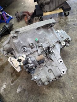 K20z1 type s 6 speed tranmission 128k original miles part