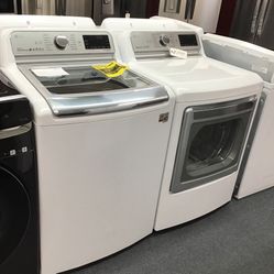 New Scratch And Dent LG Washer And Dryer Set. 1 year Warranty 