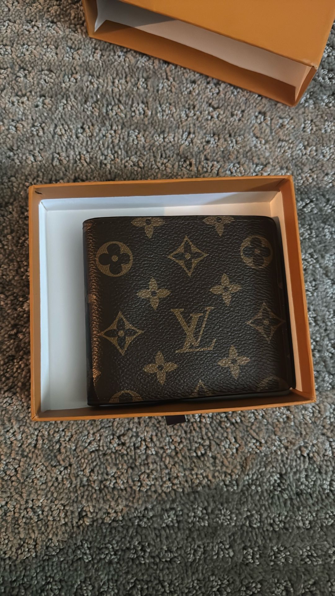 LV Wallet
