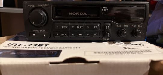 Honda casts radio