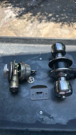 Free Door Lockset and Deadbolt with Keys