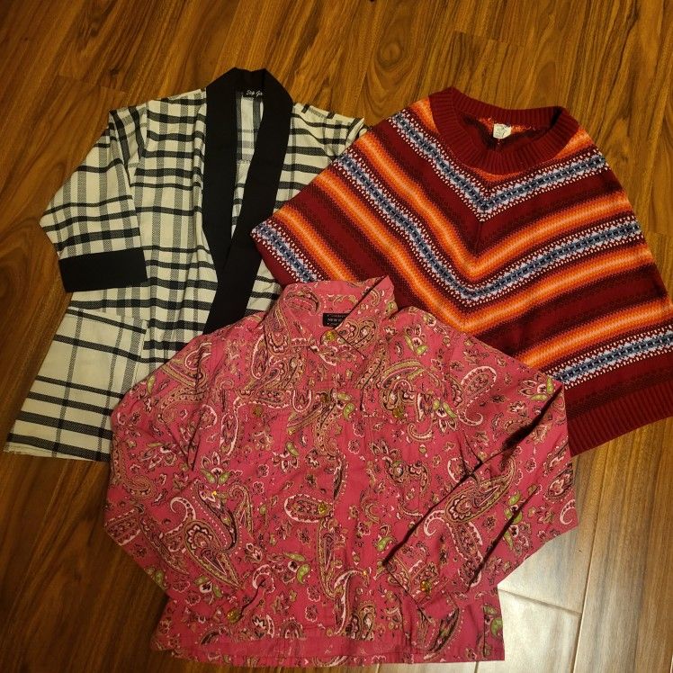 Bundle: Women's  Clothings Poncho Blazer Tops