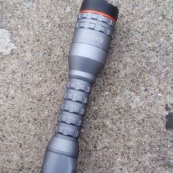 Nebo Davinci 1800L Flashlight