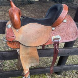 High Horse Saddle