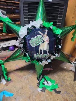 CUSTOM Graduation congrats grad bola star pinata