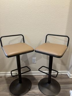 Stool Stands
