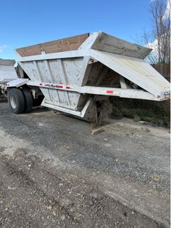 Bottom dump
