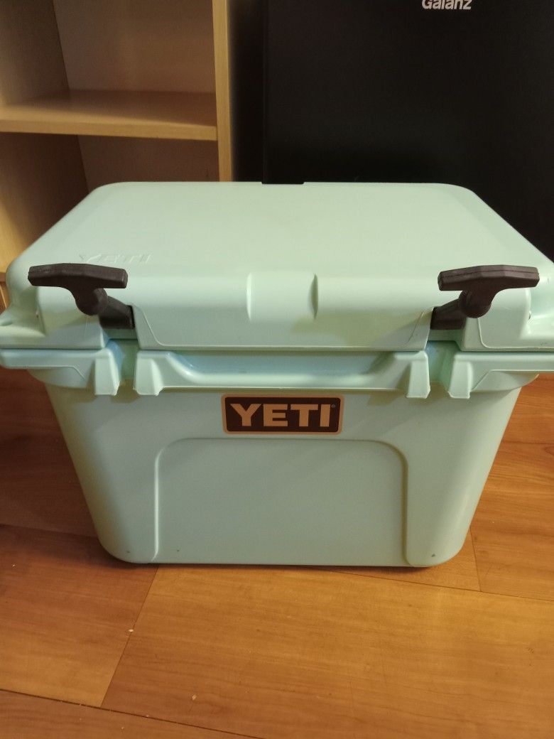 YEDI Roadie 20 Hard Cooler - Seafoam - Limited Edition - (Discontinued)