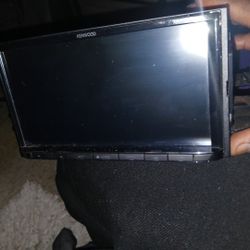 Kenwood Touchscreen Stereo 