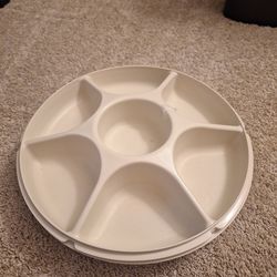 Tupperware serving tray