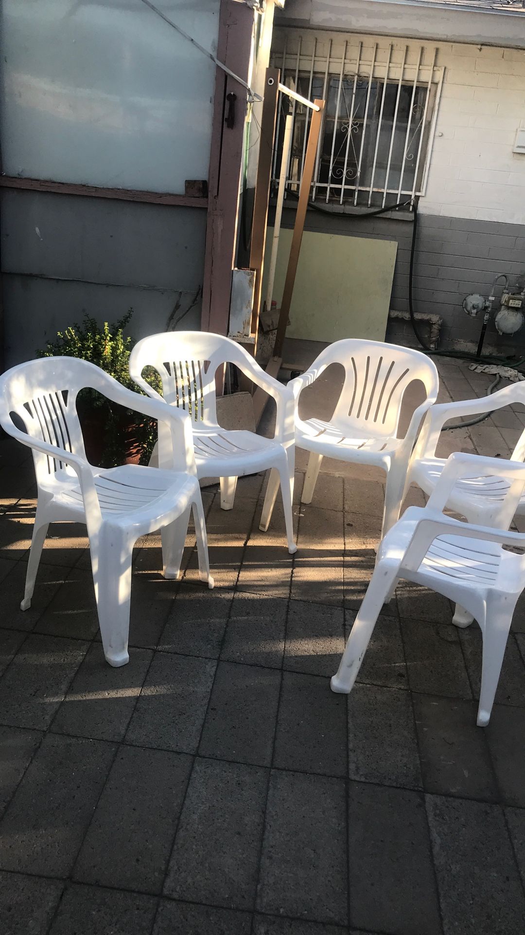 Plastic Chairs Sillas