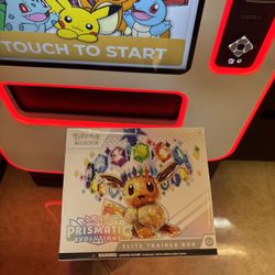 Pokémon Prismatic Evolutions Elite Trainer Box