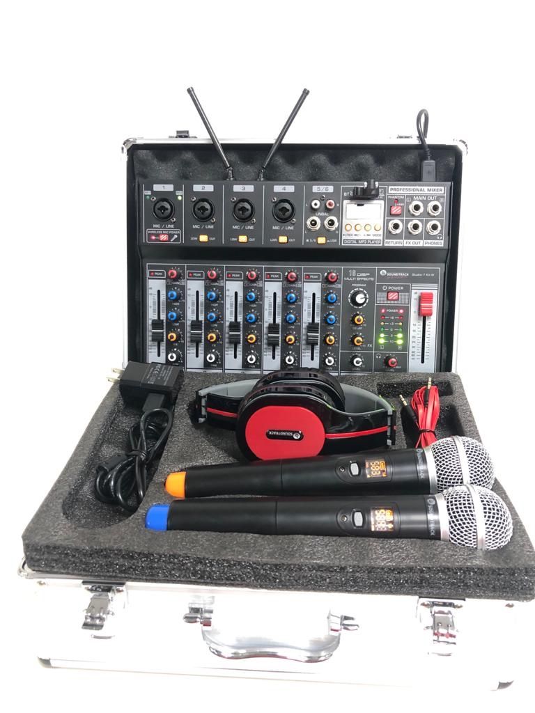 Studio 7kit BRAND NEW .Mixer with 7channels.Interface to computers .Headphone.Studio recording.Bluetooth.USB.Two wireless microphones included.Metal